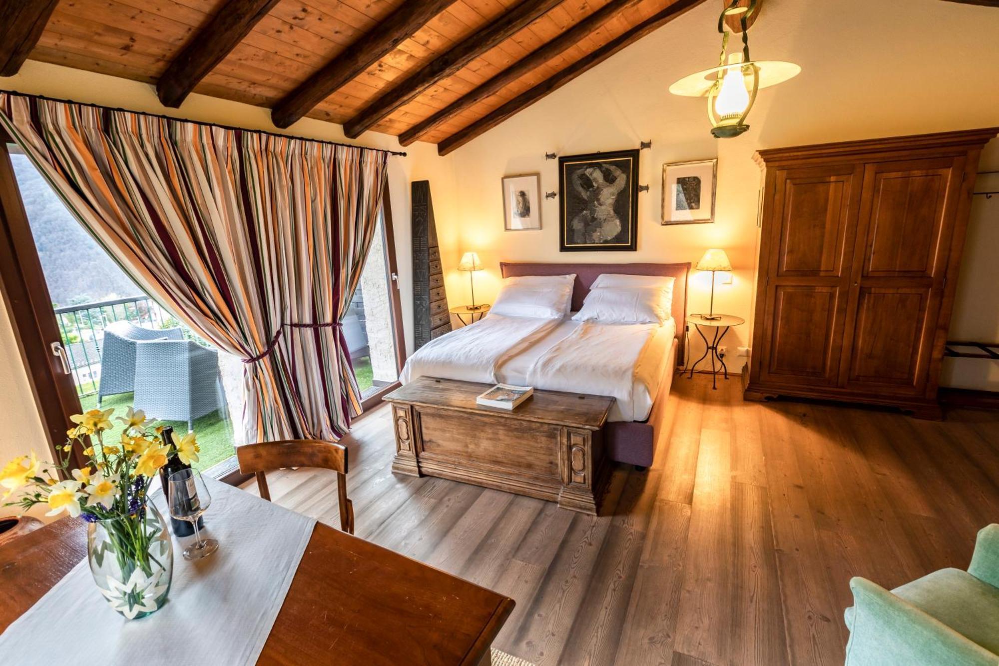 Castelrotto Wine & Art Relais Vallombrosa חדר תמונה